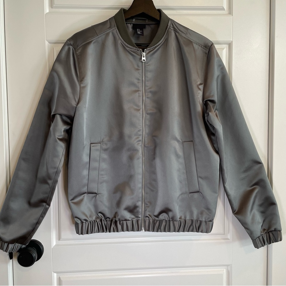 H&M men’s trend satin bomber. RARE! Size S.